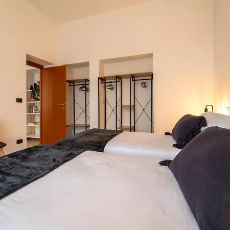 아파트 Bright And Cozy In By Wonderful Italy 메나지오
